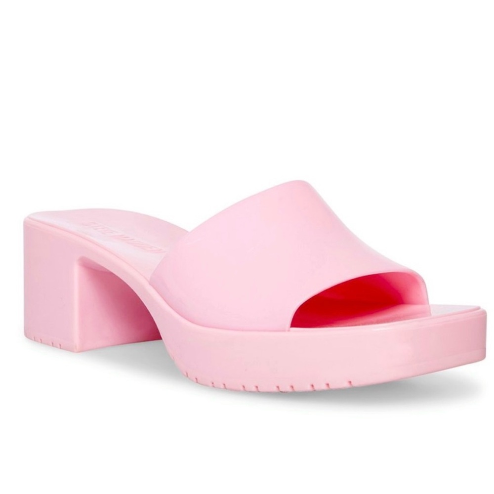 PINK STEVE MADDEN SANDALS
